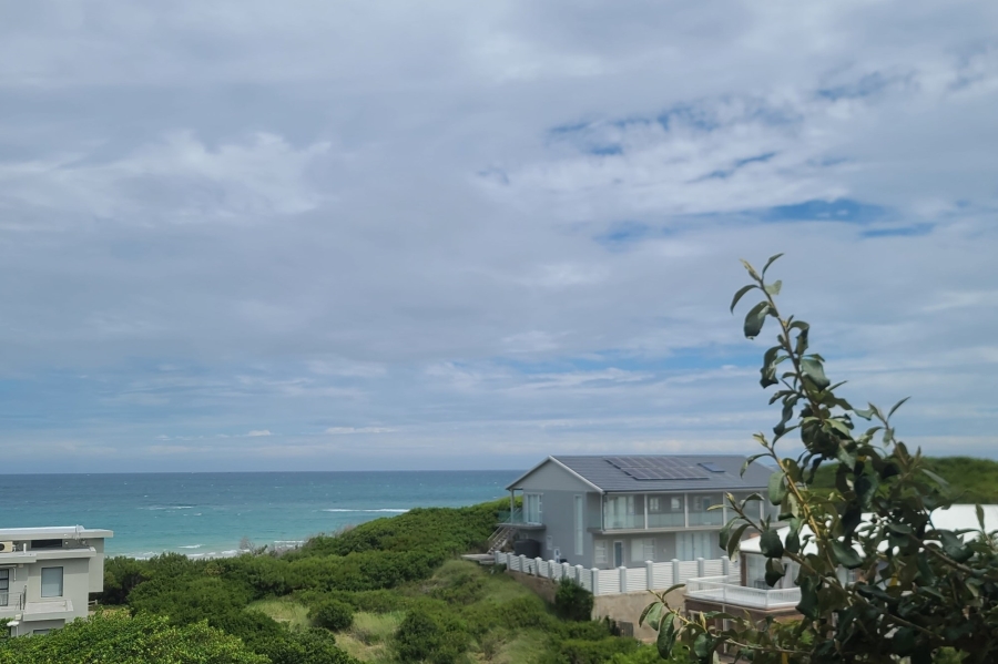 0 Bedroom Property for Sale in Paradise Beach Eastern Cape